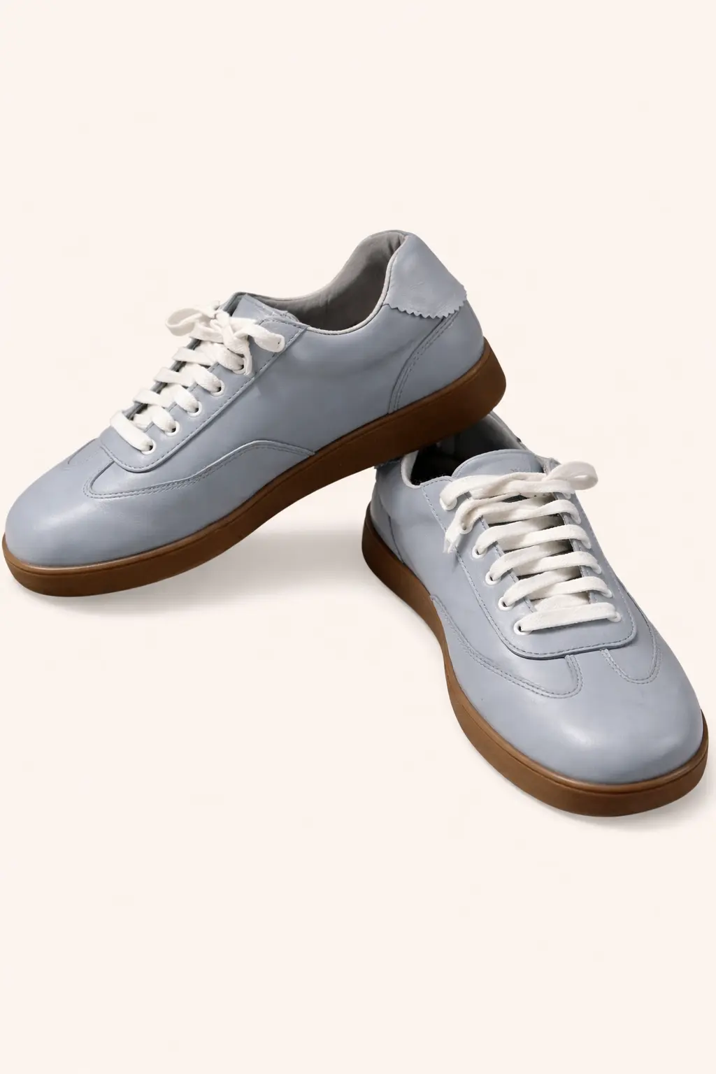 Light Blue-Gray Leather Ergonomic Sneakers