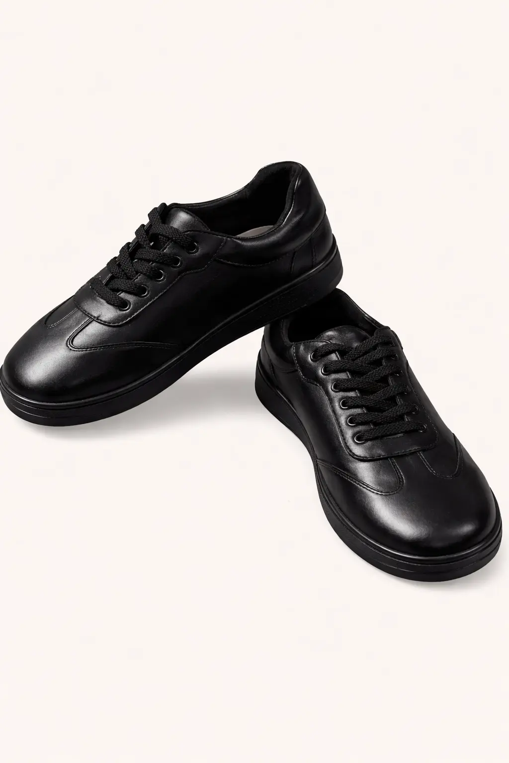 Black Leather Ergonomic Sneakers